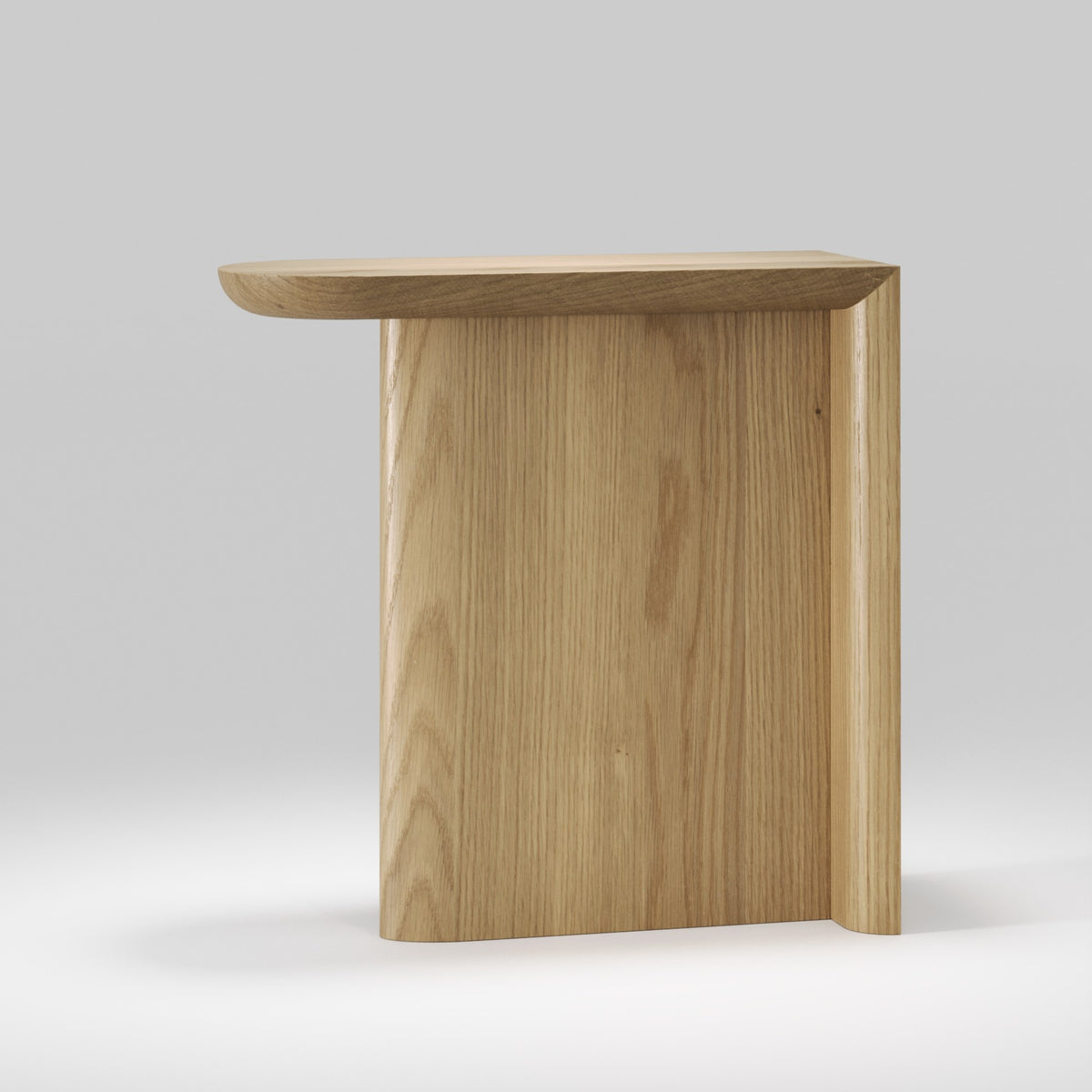 Console Re-Form de 80 cm plaquée chêne naturel sous un autre angle