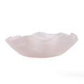 Coupe à fruits en résine ondulée rose et blanc vue de profil sur fond blanc