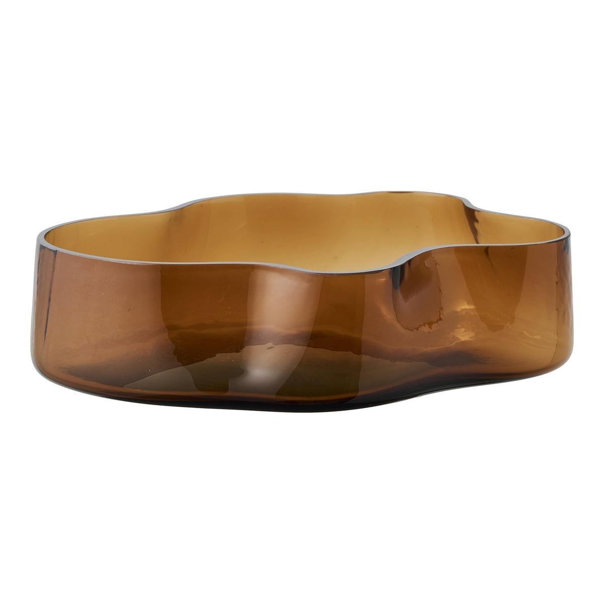 Coupe en verre soufflé brun ambré vue de profil avec sa paroi translucide et son bord ondulé