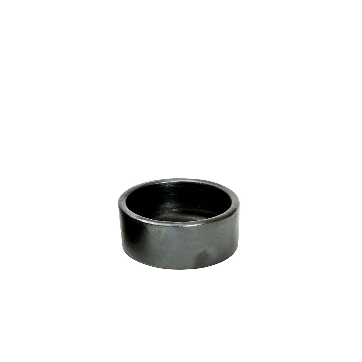 Coupelle cylindrique en terre cuite noircie ø 10 cm à parois droites et reflets gris métallique