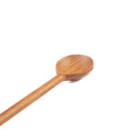 Cuillère doseuse en teck à cuilleron plat 19 cm en situation