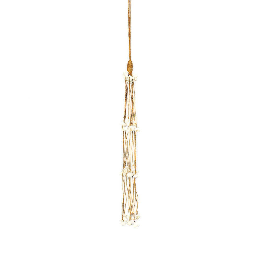 Décoration à suspendre Long Shell en coquillages blancs 75 cm