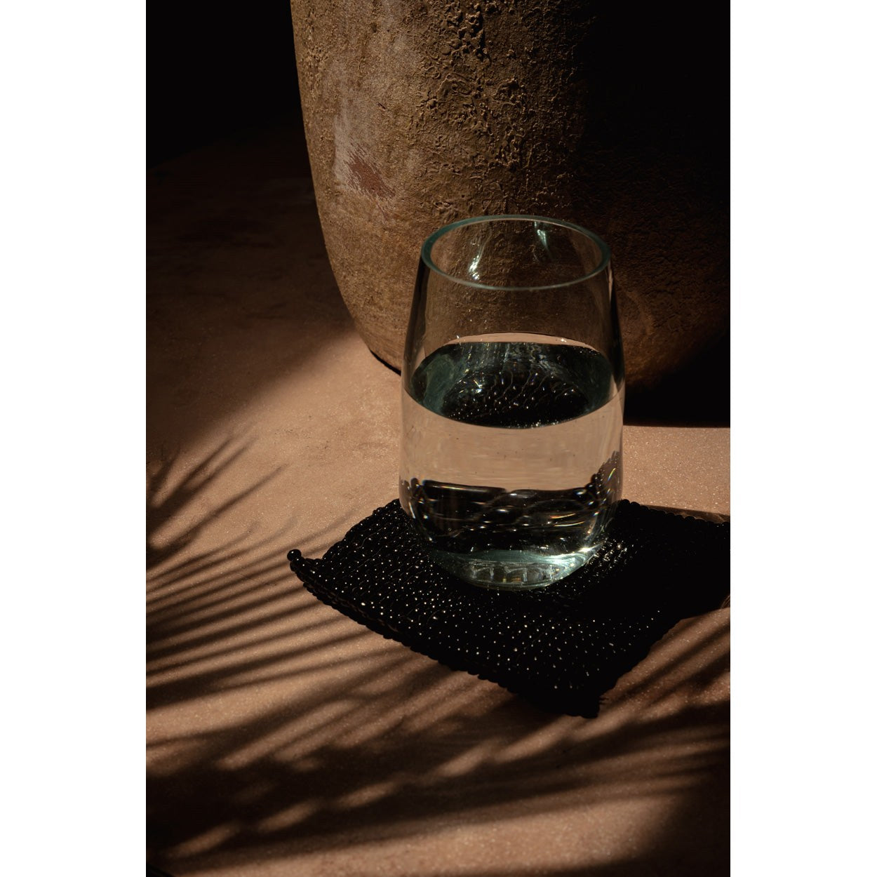 Dessous-de-verre carré Perles en perles noires 11 cm, vue 4