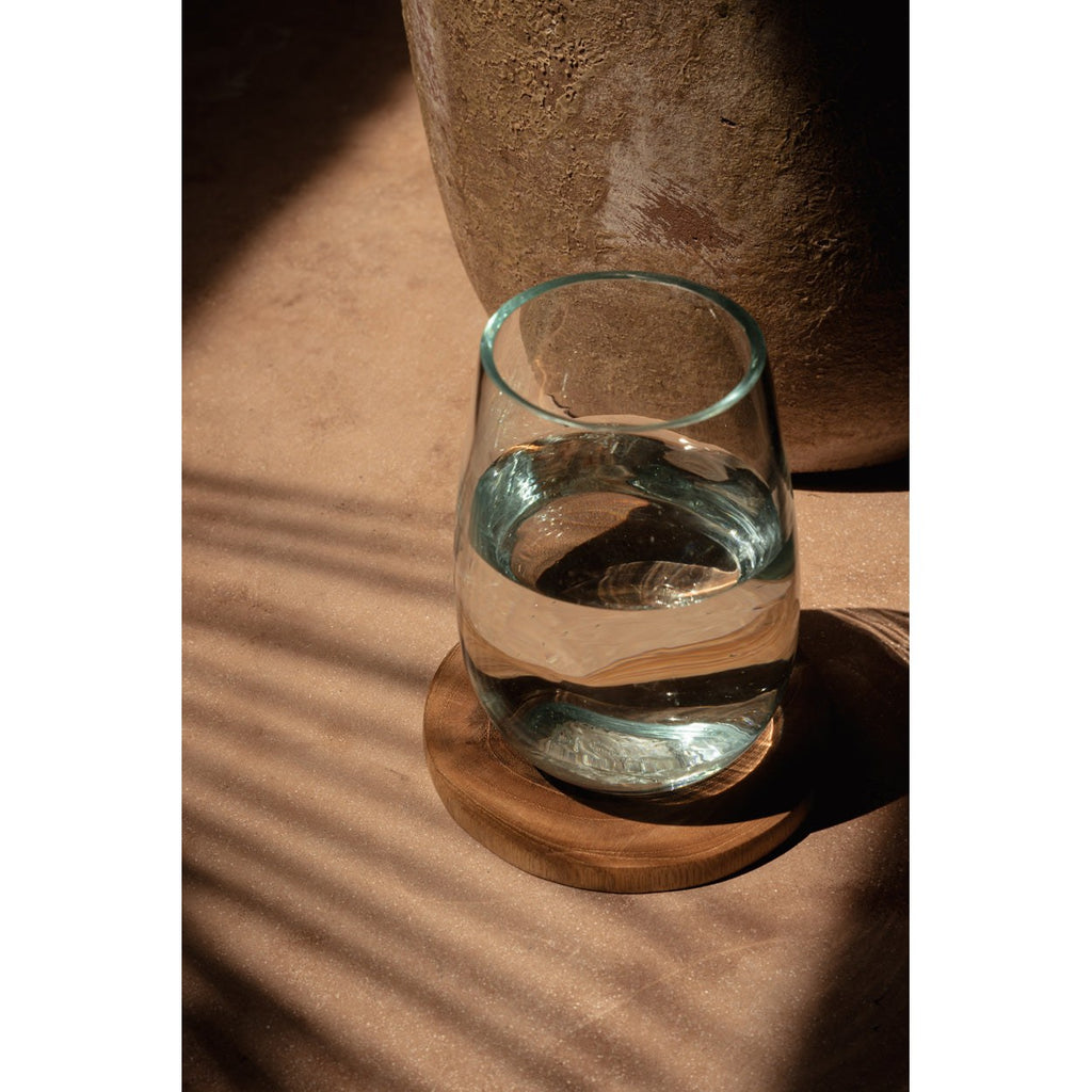 Dessous-de-verre Nordic en teck plein 10 cm en situation