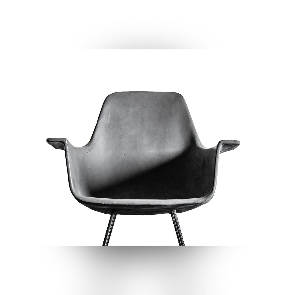 Fauteuil en béton Hauteville gris naturel en situation 3