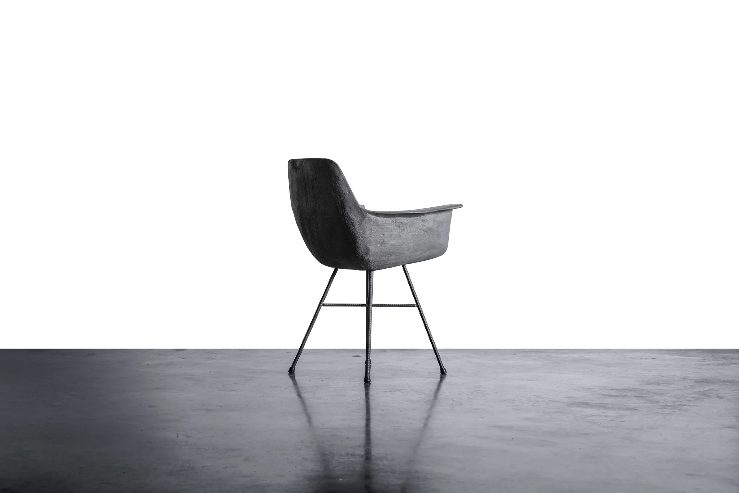 Fauteuil en béton Hauteville gris naturel en situation 4