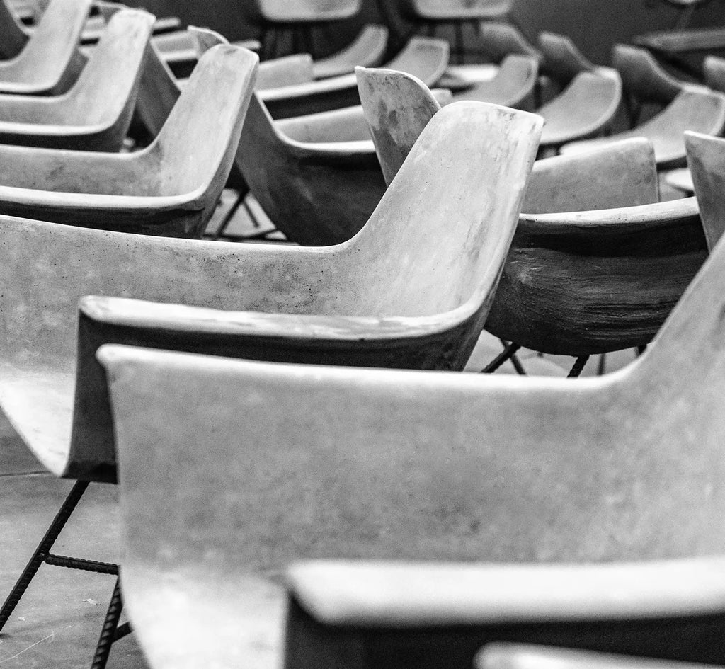 Fauteuil en béton Hauteville gris naturel en situation