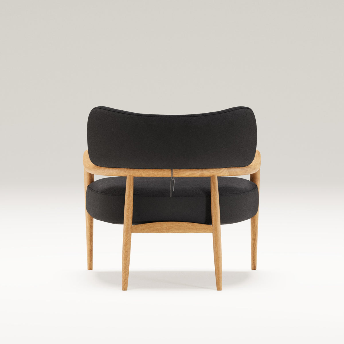 Fauteuil lounge Botero en chêne et cuir graphite vu de dos