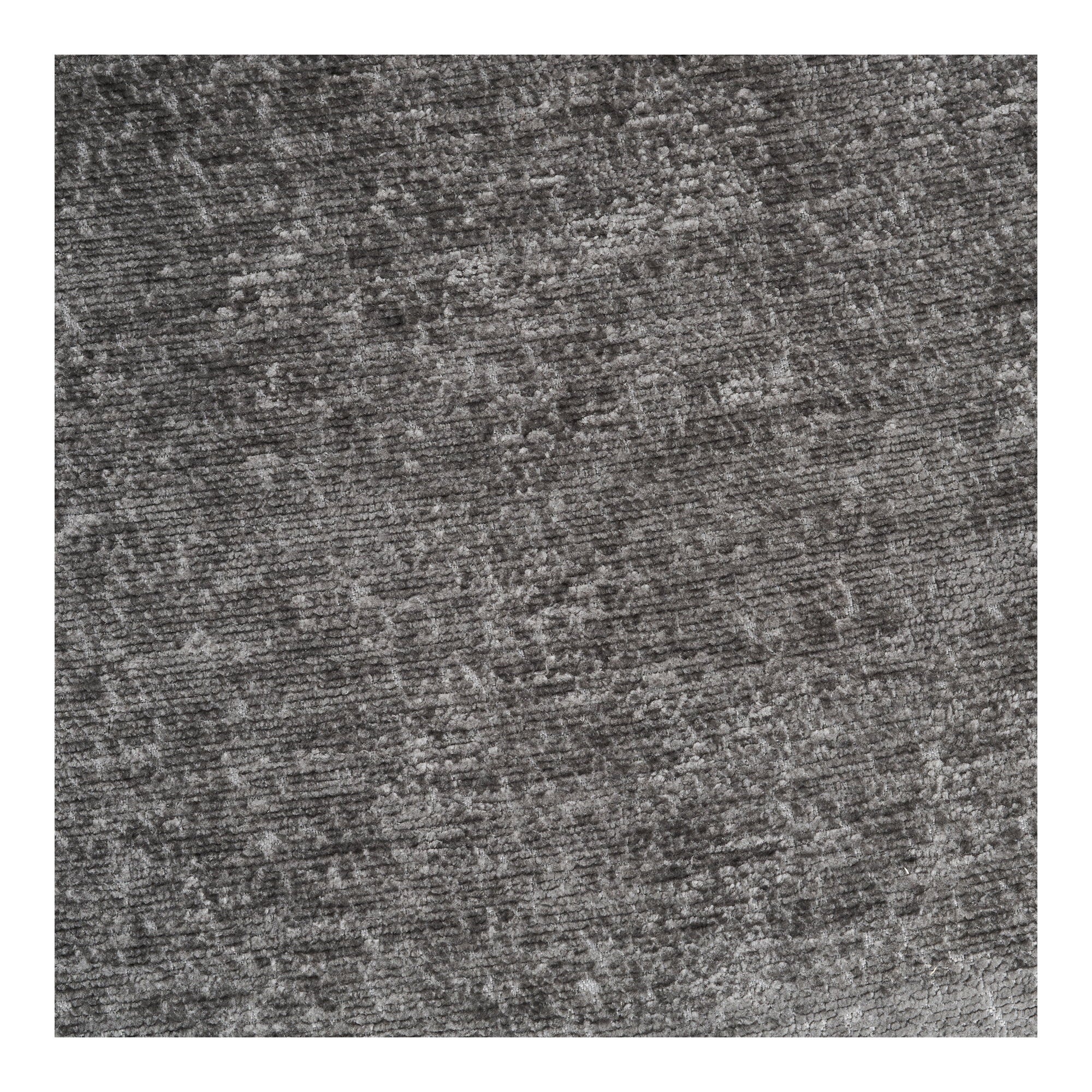 Détail texture tissu chenille polyester gris profond reflets argentés fauteuil Roanne