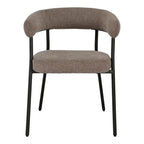 Fauteuil Trivio bouclé brun taupe vue de face dossier arc ouvert rembourré pieds noirs