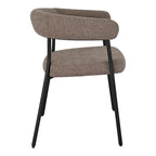 Fauteuil Trivio bouclé brun taupe vue de profil dossier arrondi ouvert pieds noirs
