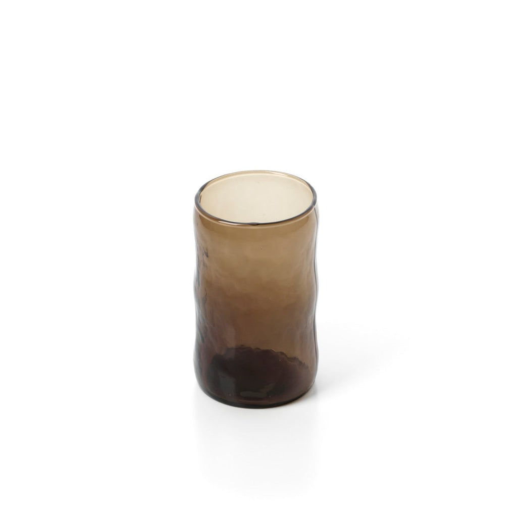 Gobelet bas soufflé en verre brun fumé 10 cm, vue 3