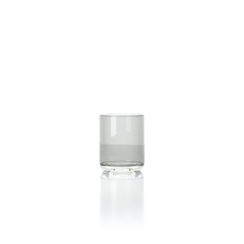 Gobelet droit en verre gris fumé 10 cm
