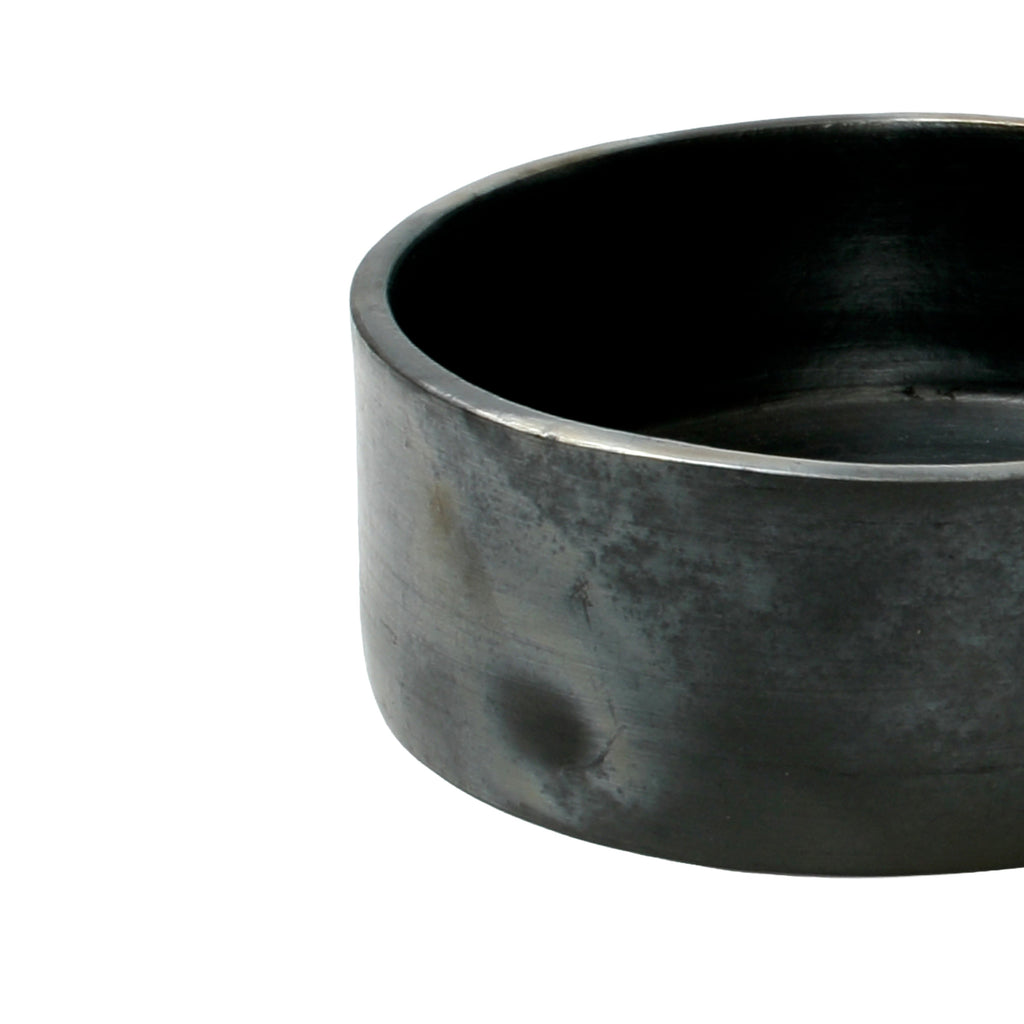 Grand saladier cylindrique en terre cuite noircie 20 cm, vue 4