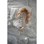 Hippocampe mural Sea Horse en coquillages 40 cm en situation