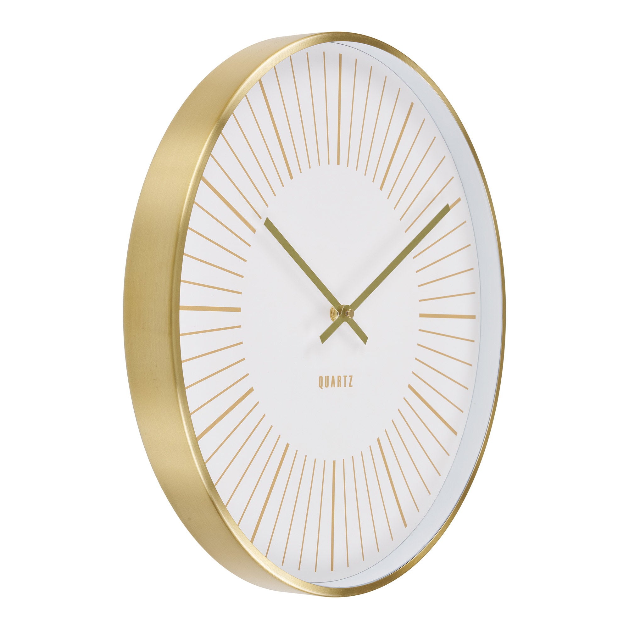 Horloge Takamaka aluminium doré brossé cadran blanc aiguilles dorées vue trois quarts