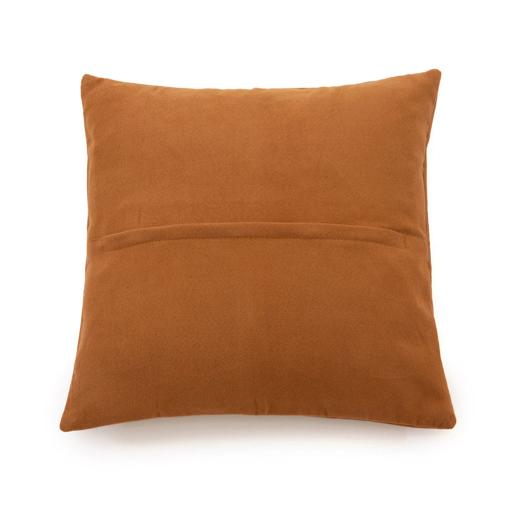 Housse de coussin en cuir camel à quatre panneaux 40x40 cm en situation