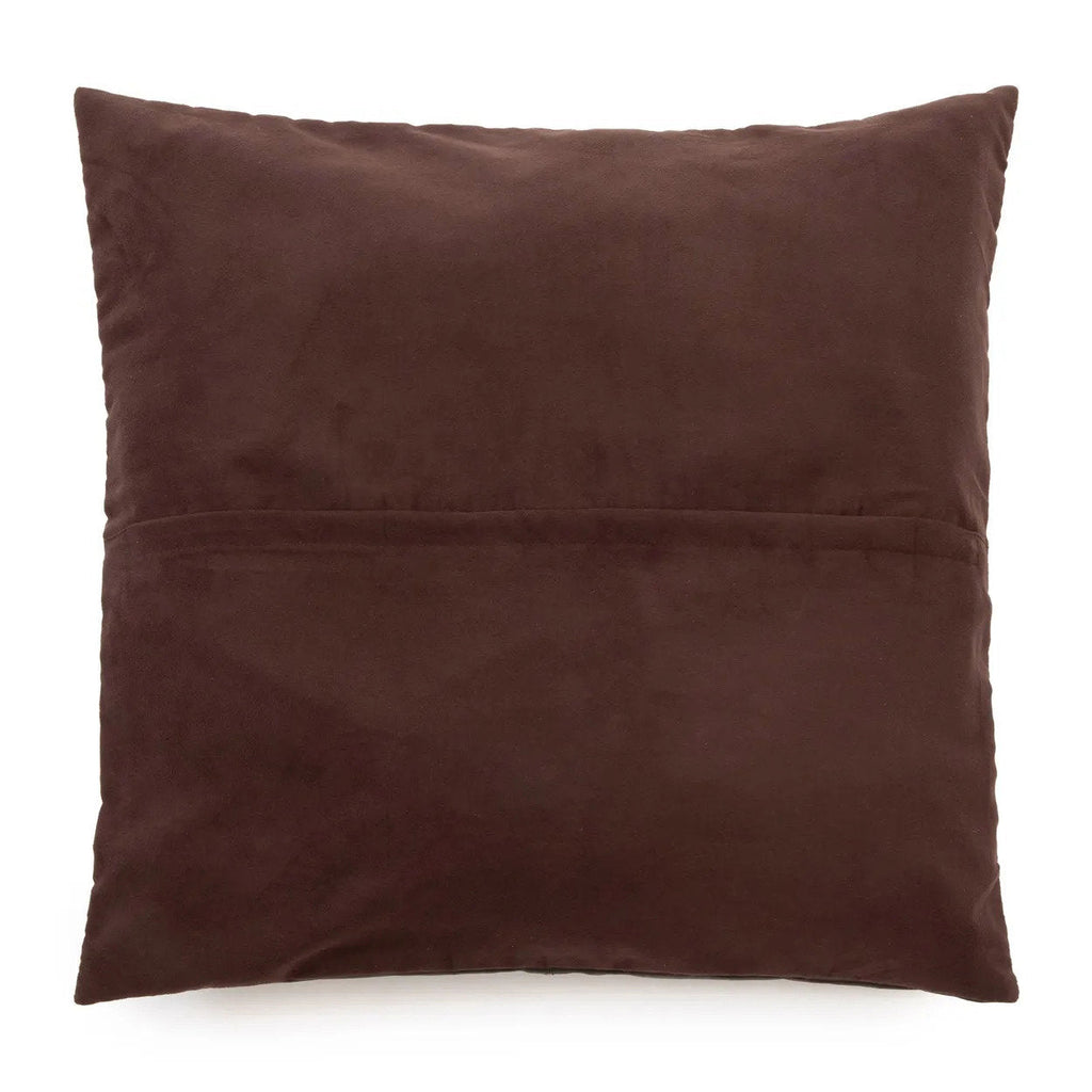Housse de coussin en cuir chocolat à quatre panneaux 60x60 cm en situation