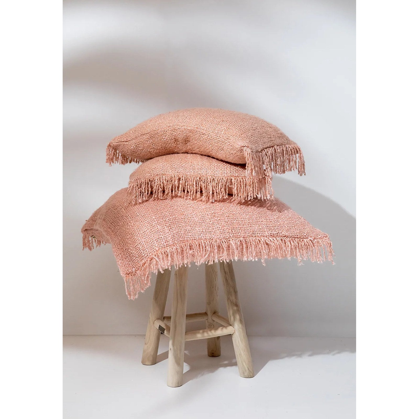 Housse de coussin Oh My Gee en coton rose saumon 30x50 cm, vue 7