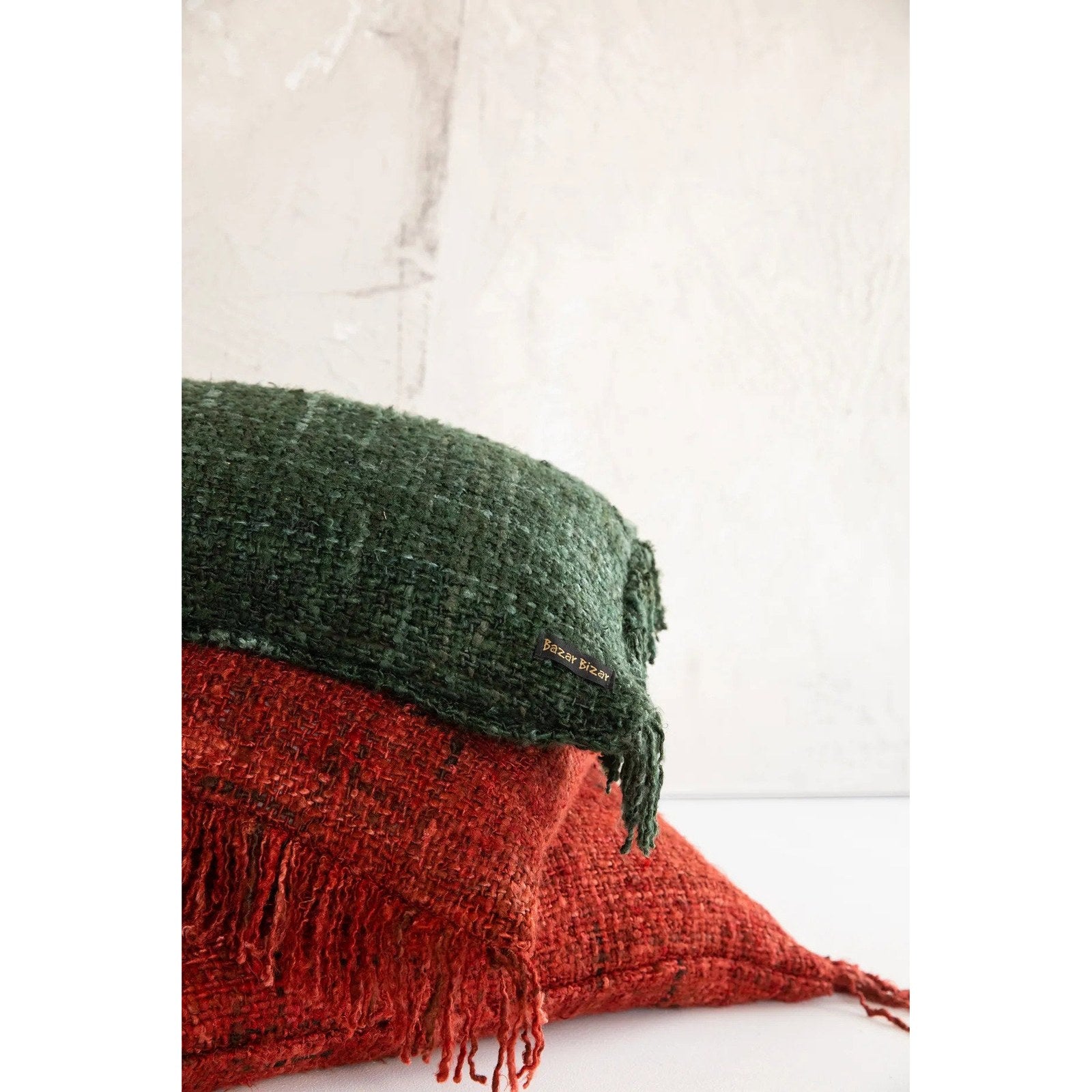 Housse de coussin Oh My Gee en coton rouge brique 60x60 cm, vue 4