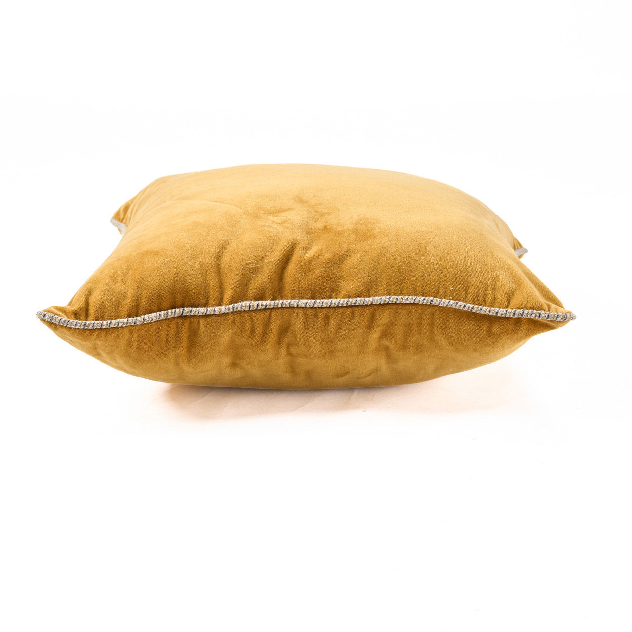 Housse de coussin Velvet Crush en velours jaune moutarde 50x50 cm, vue 4