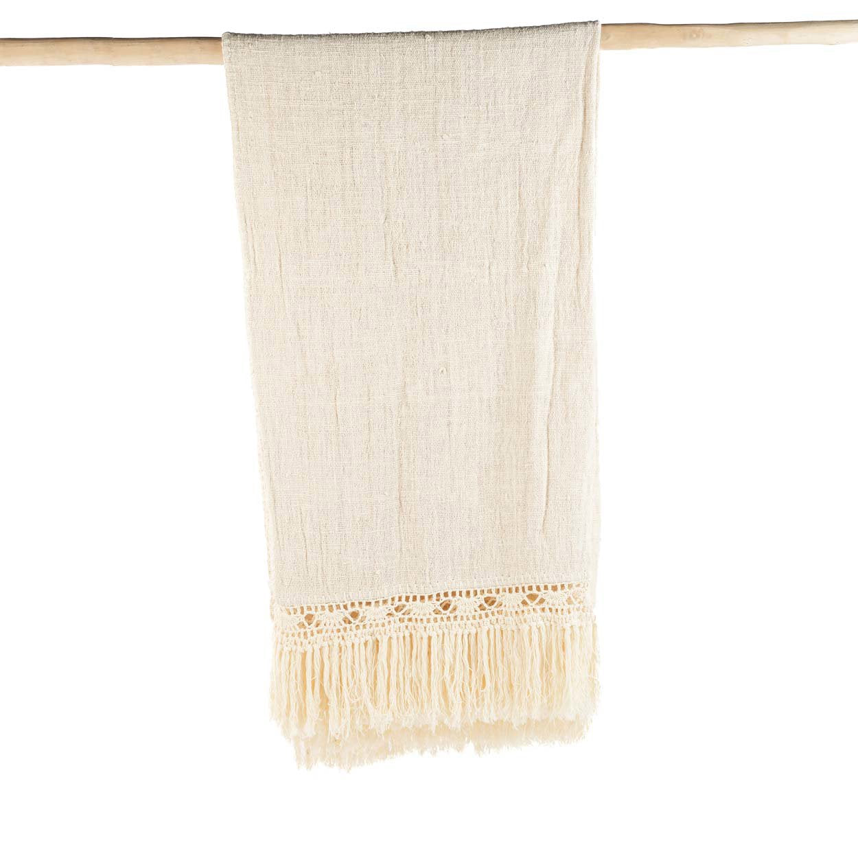 Jeté de lit Gypsy en coton écru à frange macramé 135 x 270 cm, vue 7