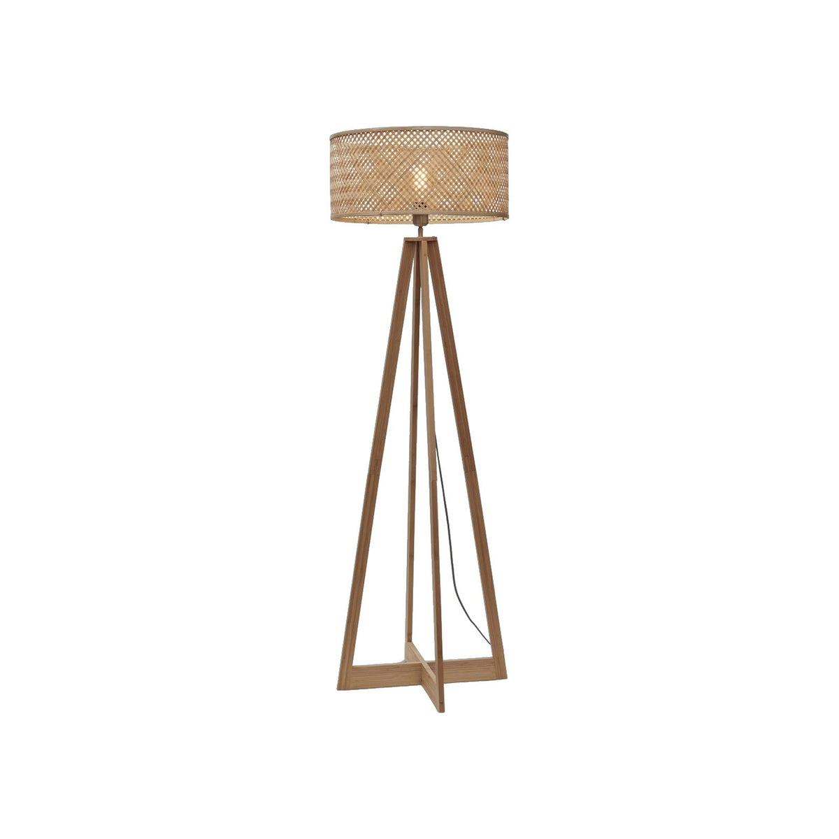 Lampadaire 4 pieds Java bambou naturel et abat-jour uni tressé ajouré sur fond blanc