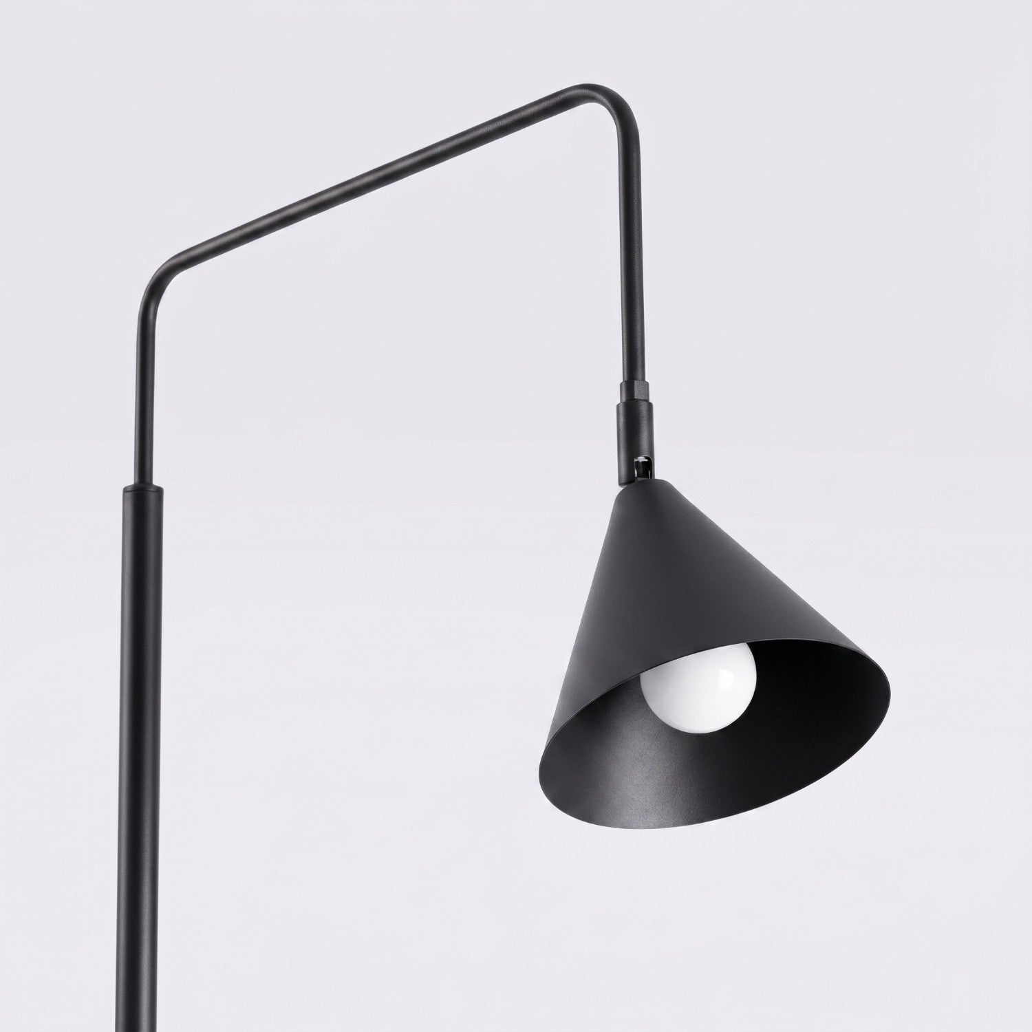 Lampadaire Nox cône acier noir E14, vue 5
