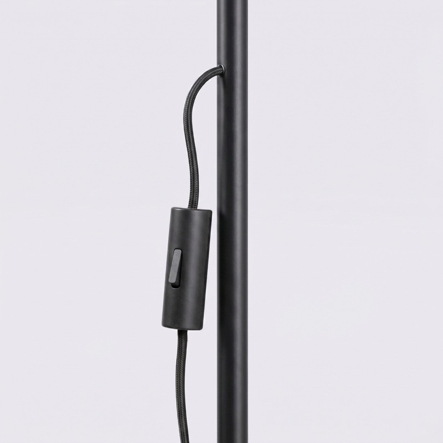 Lampadaire Nox cône acier noir E14, vue 8