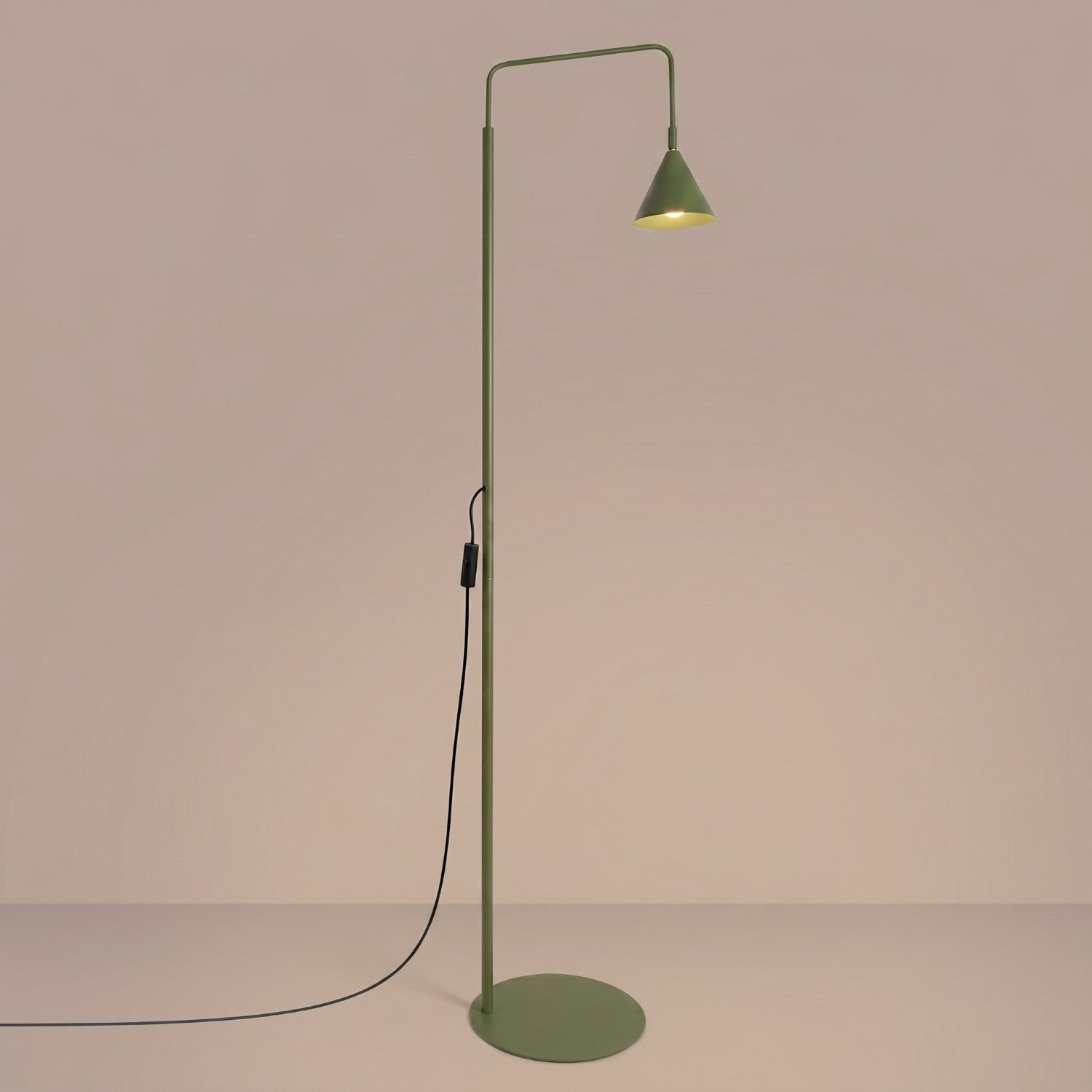 Lampadaire Nox cône acier vert olive E14, vue 3