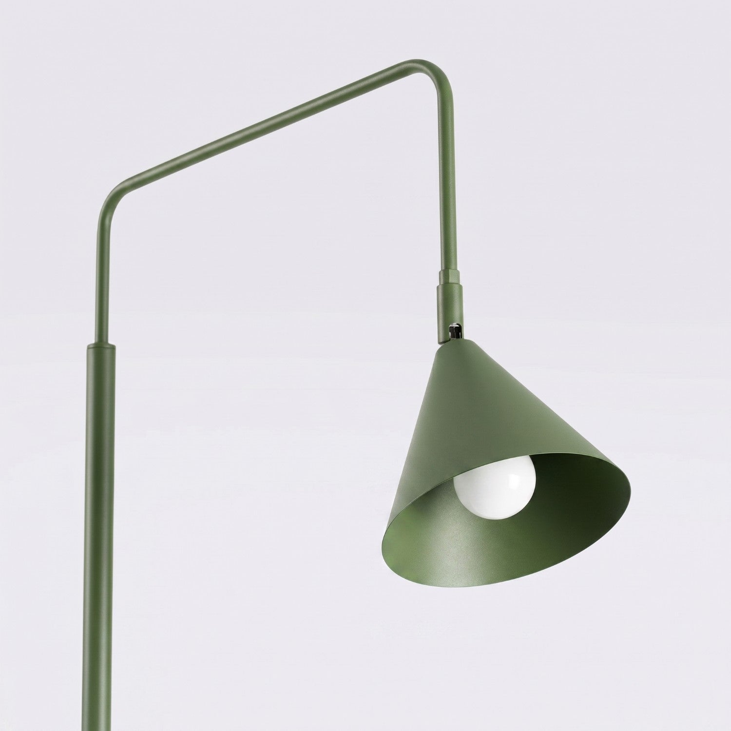 Lampadaire Nox cône acier vert olive E14, vue 5