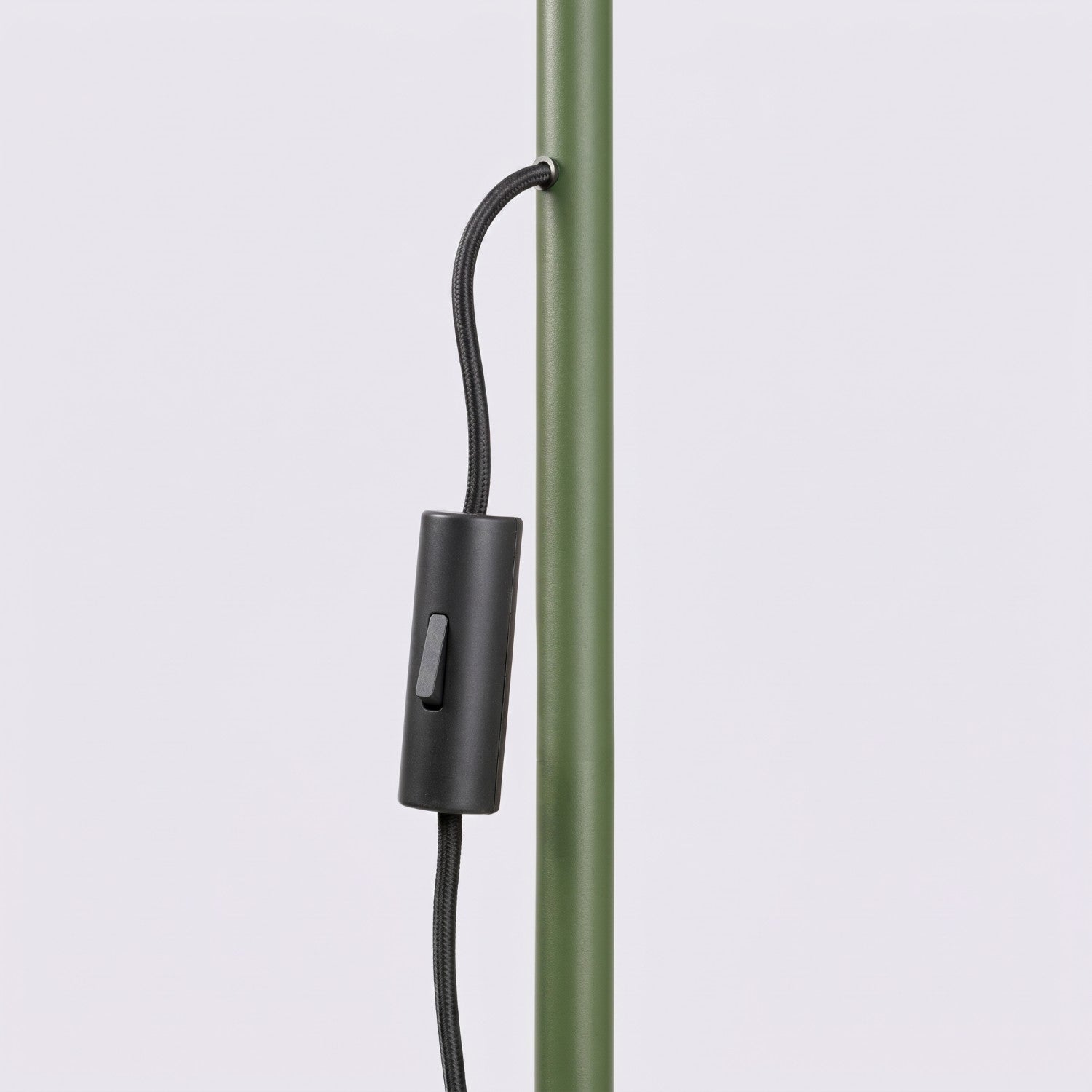 Lampadaire Nox cône acier vert olive E14, vue 8