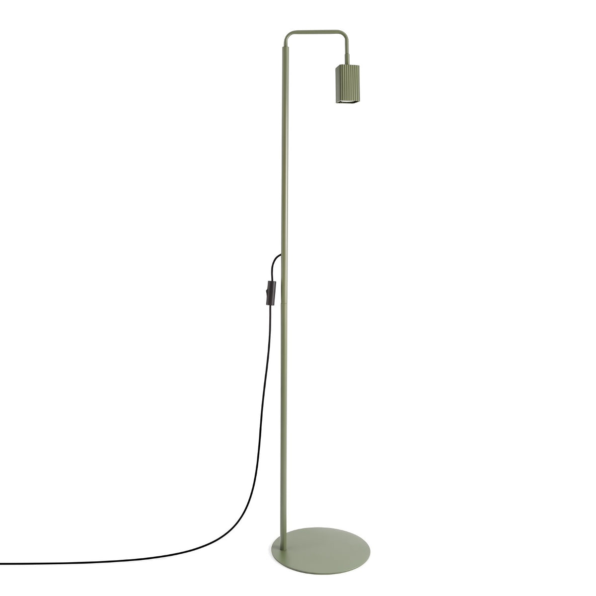 Lampadaire Rayo 1 laque vert olive sur fond blanc avec son câble et son interrupteur