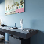 Lampe Arby acier blanc dans un intérieur scandinave