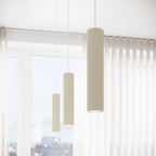 Lampe à poser Karbon spot cannelé beige en situation