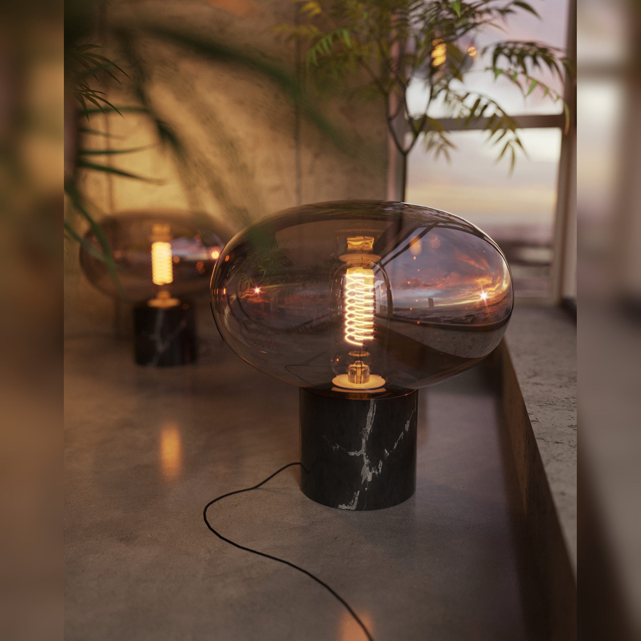 Lampe à poser Moonstone verre ambré et marbre noir E27, vue 2