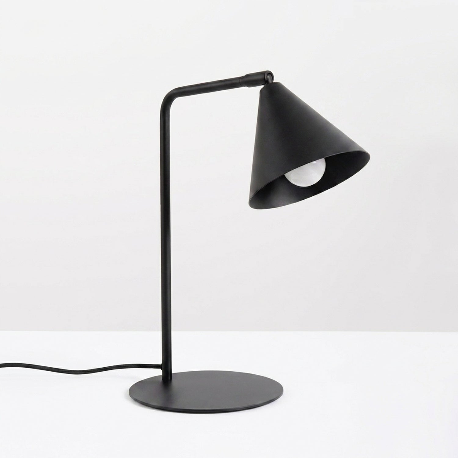 Lampe à poser Nox cône acier noir E14, vue 2