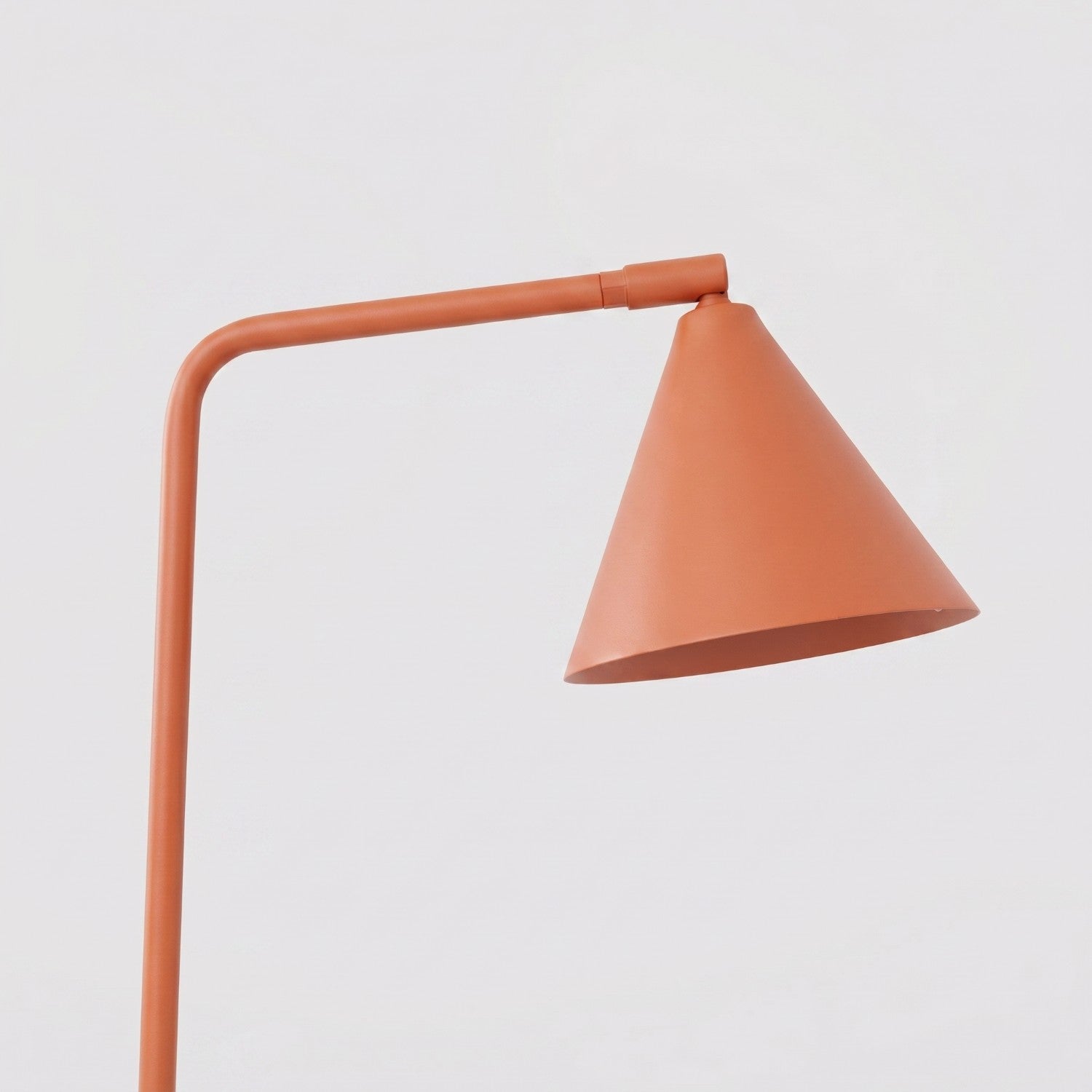 Lampe à poser Nox cône acier rouge ocre E14, vue 5