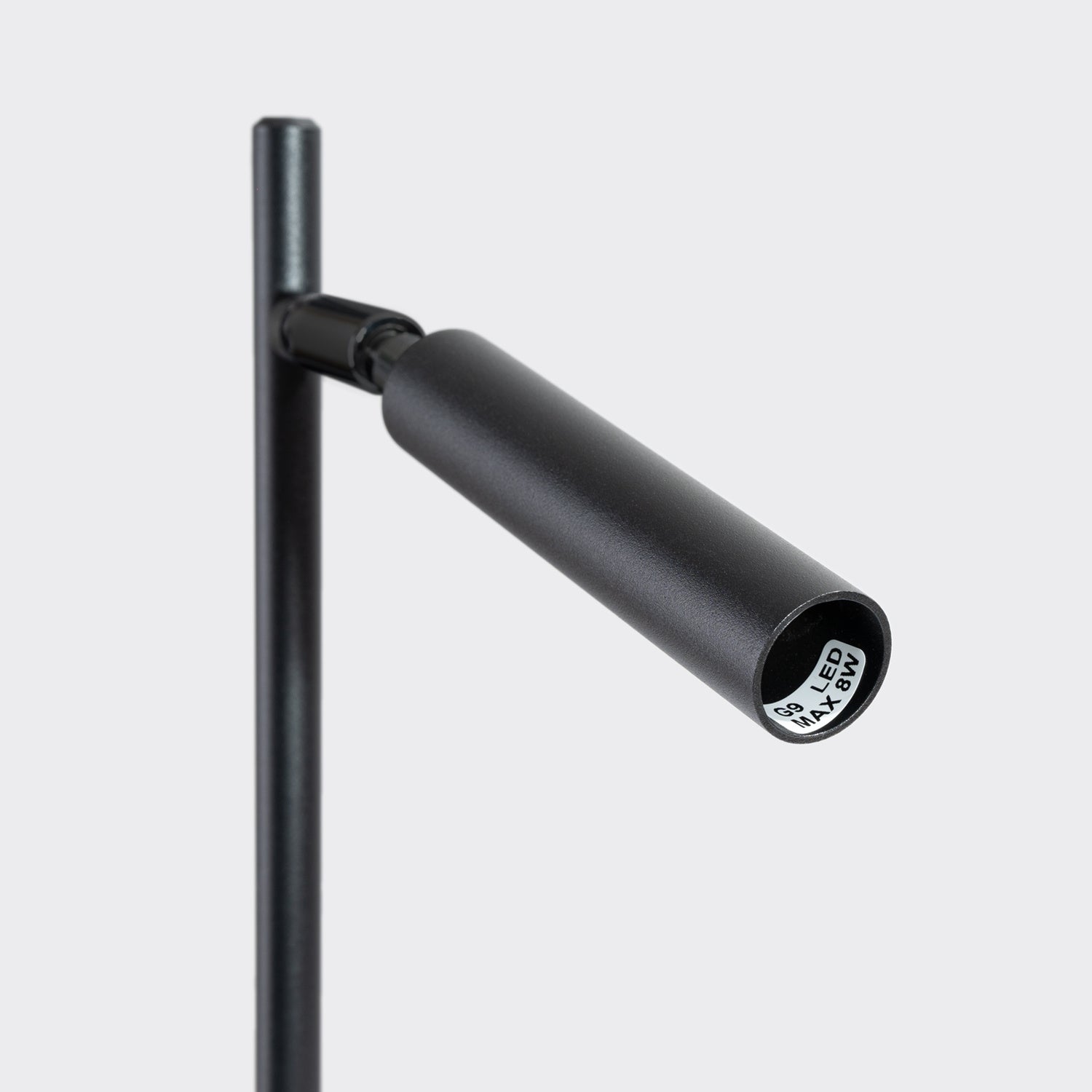 Lampe à poser Pastelo noire G9 dans un intérieur
