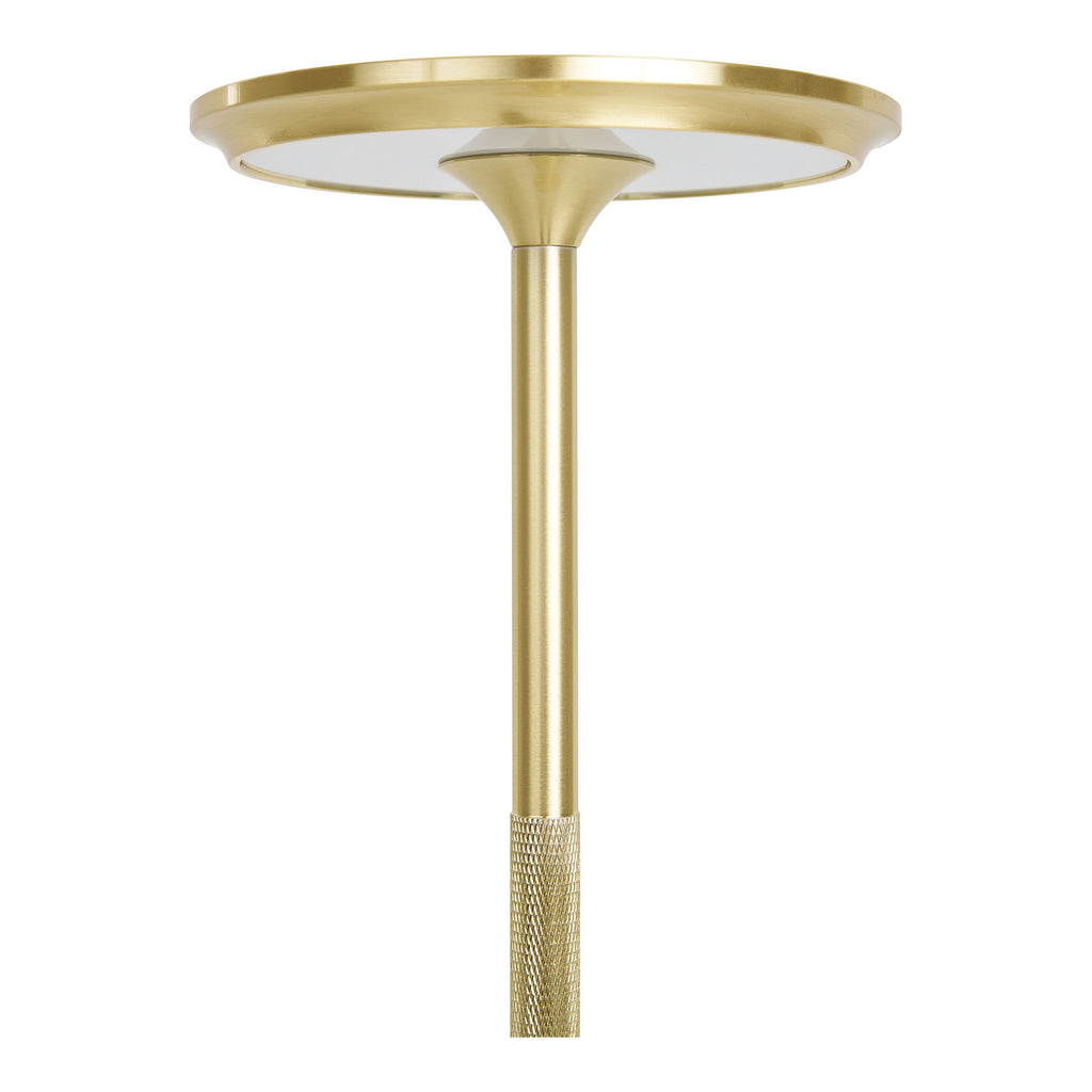 Détail diffuseur LED circulaire lampe Lyneham laiton doré knurling ciselé brossé