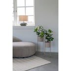 Lampe table céramique verte style scandinave ambiance salon lumineux fenêtre