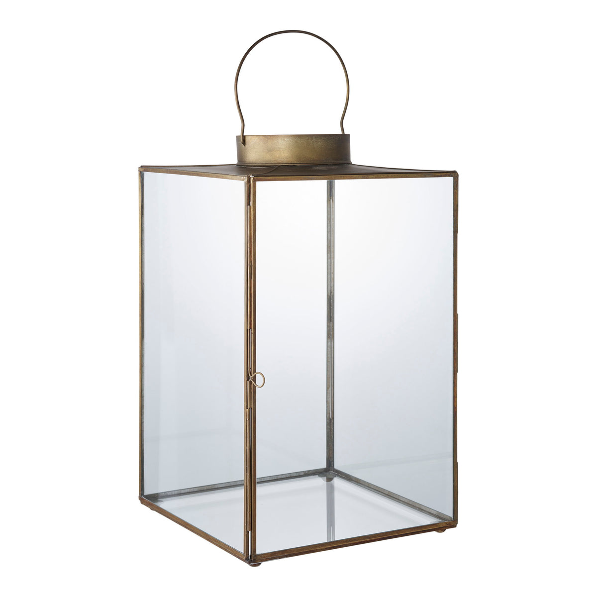 Lanterne Mohali en métal doré vieilli vue de trois quarts avec sa porte vitrée et son loquet