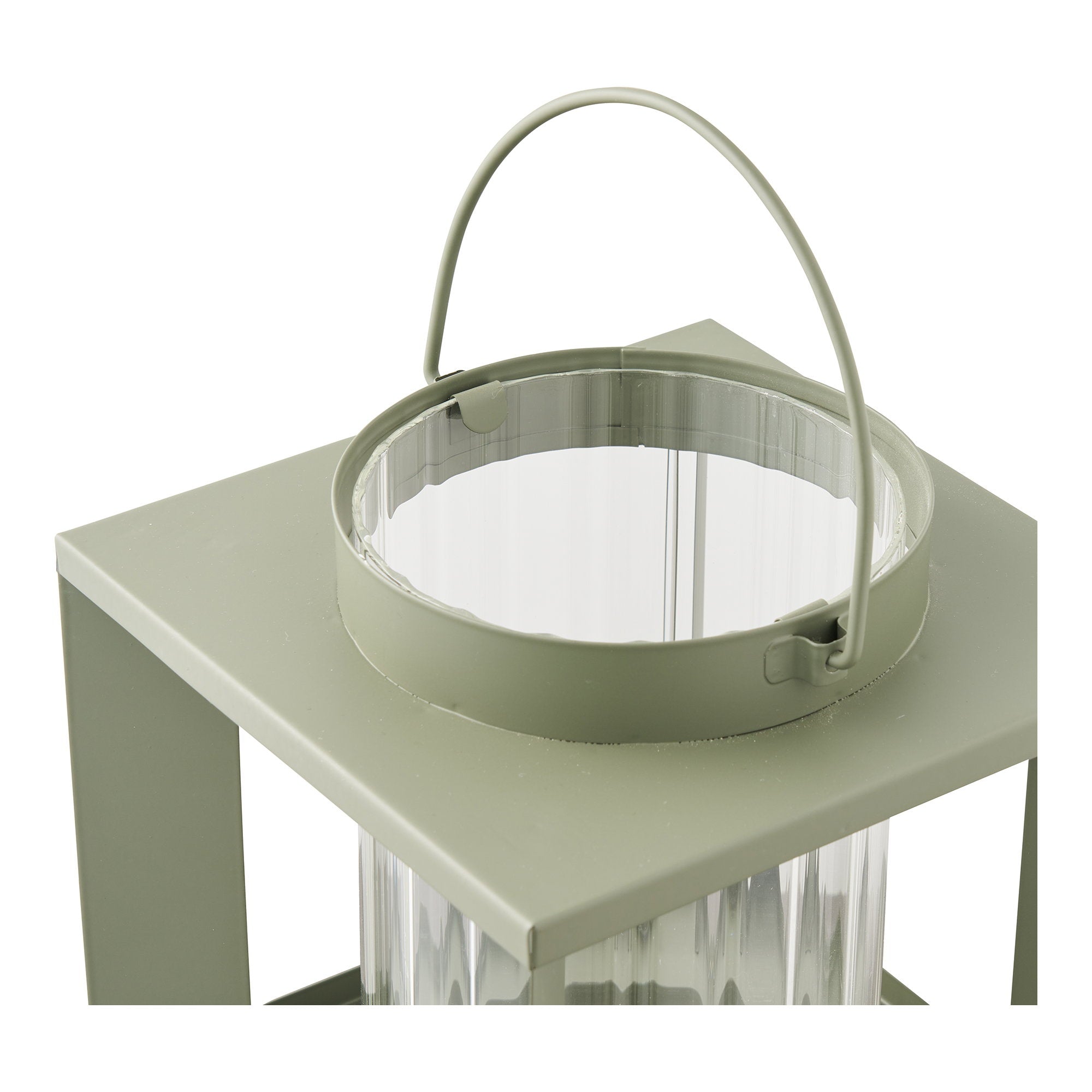 Détail poignée arceau métal mat vert kaki et ouverture couvercle lanterne Lohals