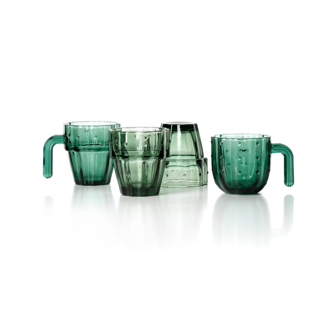 Lot de 4 verres empilables cactus en verre vert en situation