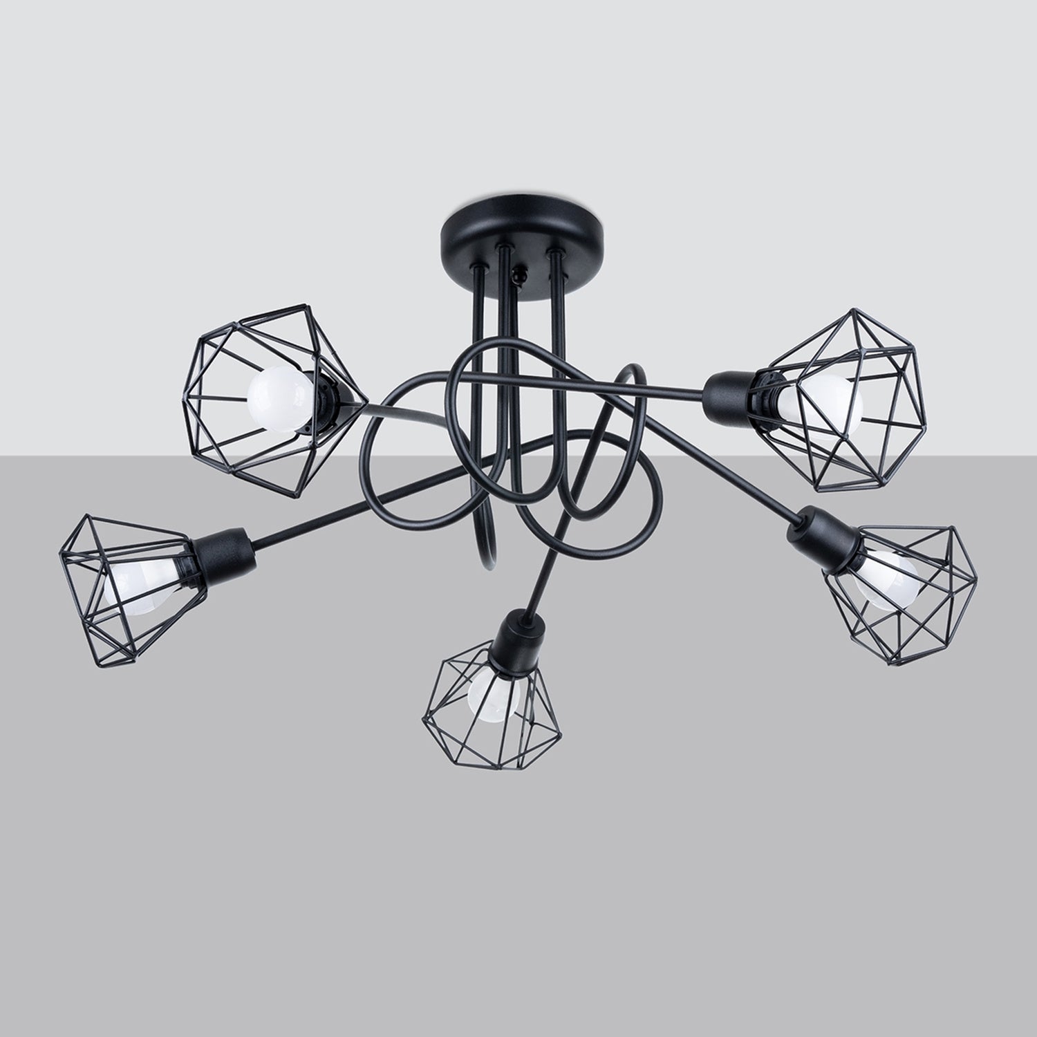 Lustre Artemis 5 branches noir de trois quarts