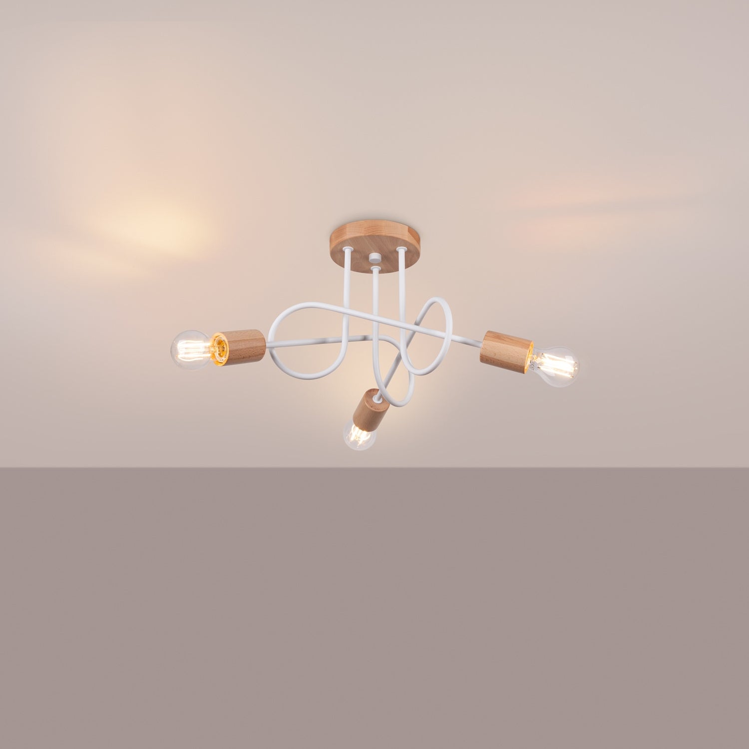Lustre Ember 3 bois et métal blanc E27 allumé