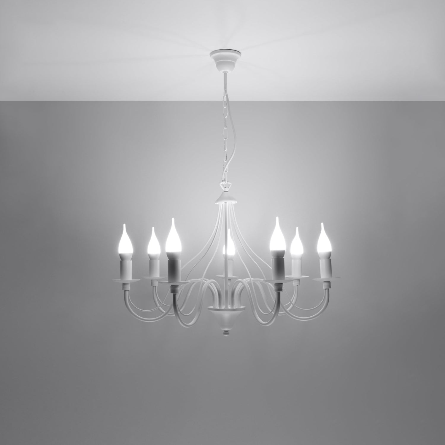 Lustre Minerwa 7 blanc allumé, ampoules bougie