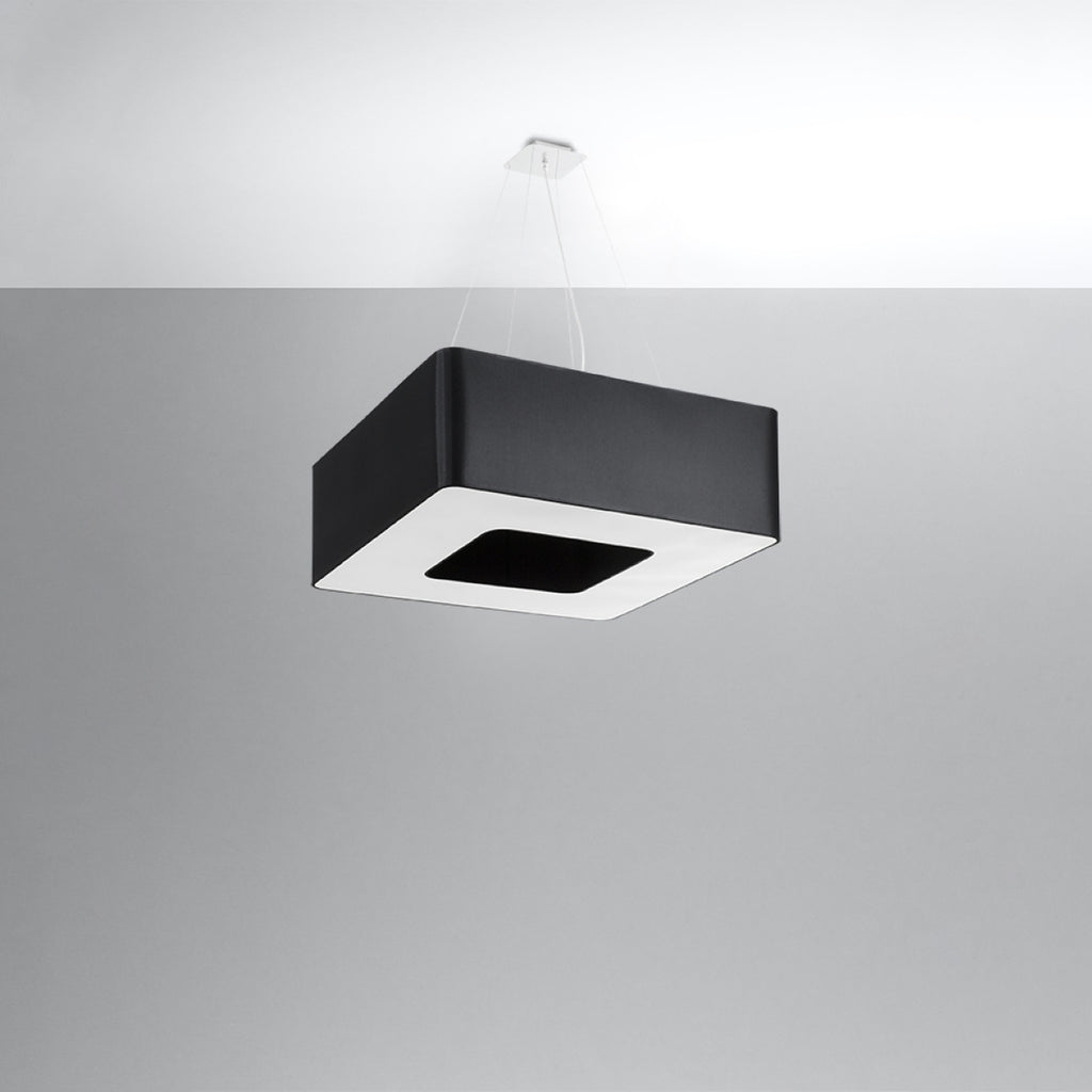 Lustre Urano 60 en tissu noir, vue du diffuseur carré en verre dépoli