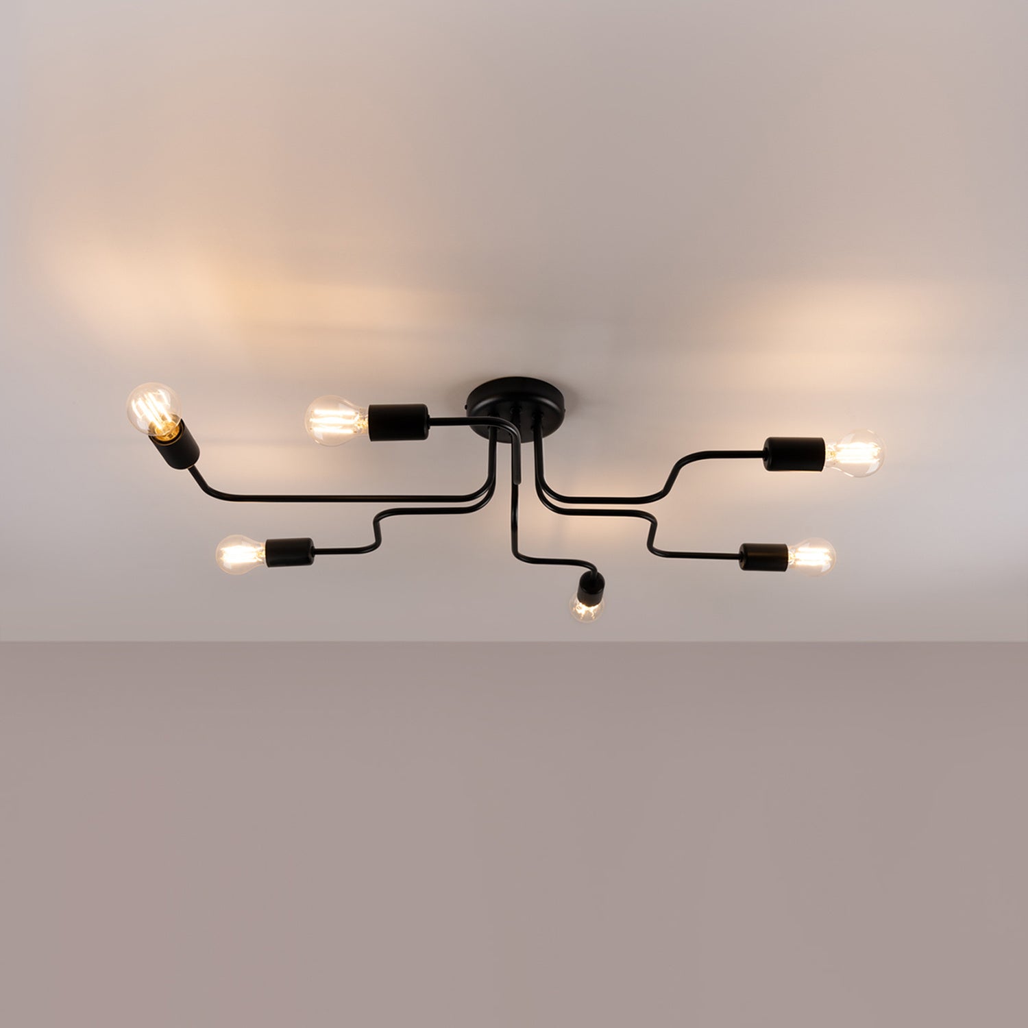 Lustre Vector 6 métal noir E27 allumé