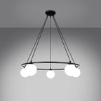 Lustre Yoli 5 anneau boules opale acier noir G9, détail d'une boule de verre opale